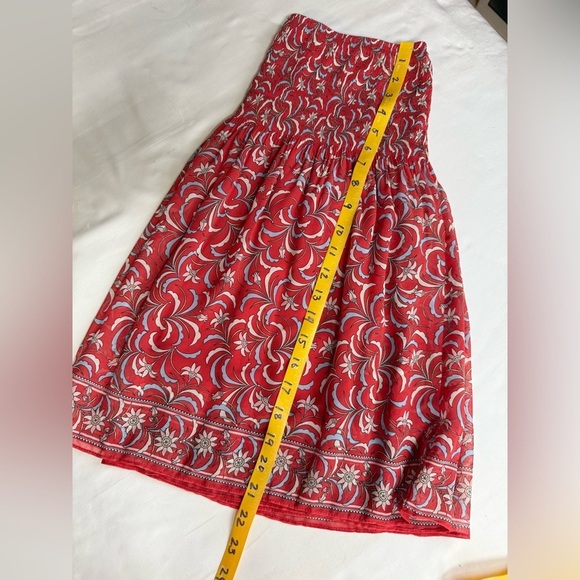 MAX STUDIO Cerise Red and White floral smocked waist skirt size M - Picture 14 of 14